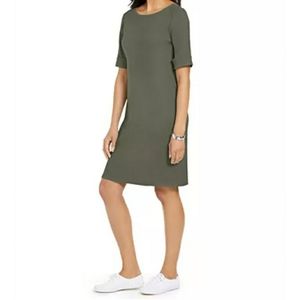 Karen Scott

Cotton Cuffed-Sleeve Dress,